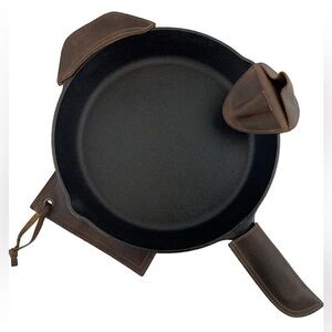 Hide & Drink Set of 4 Hot Handle Holders for Cast Iron Skillets & Pans, Brown